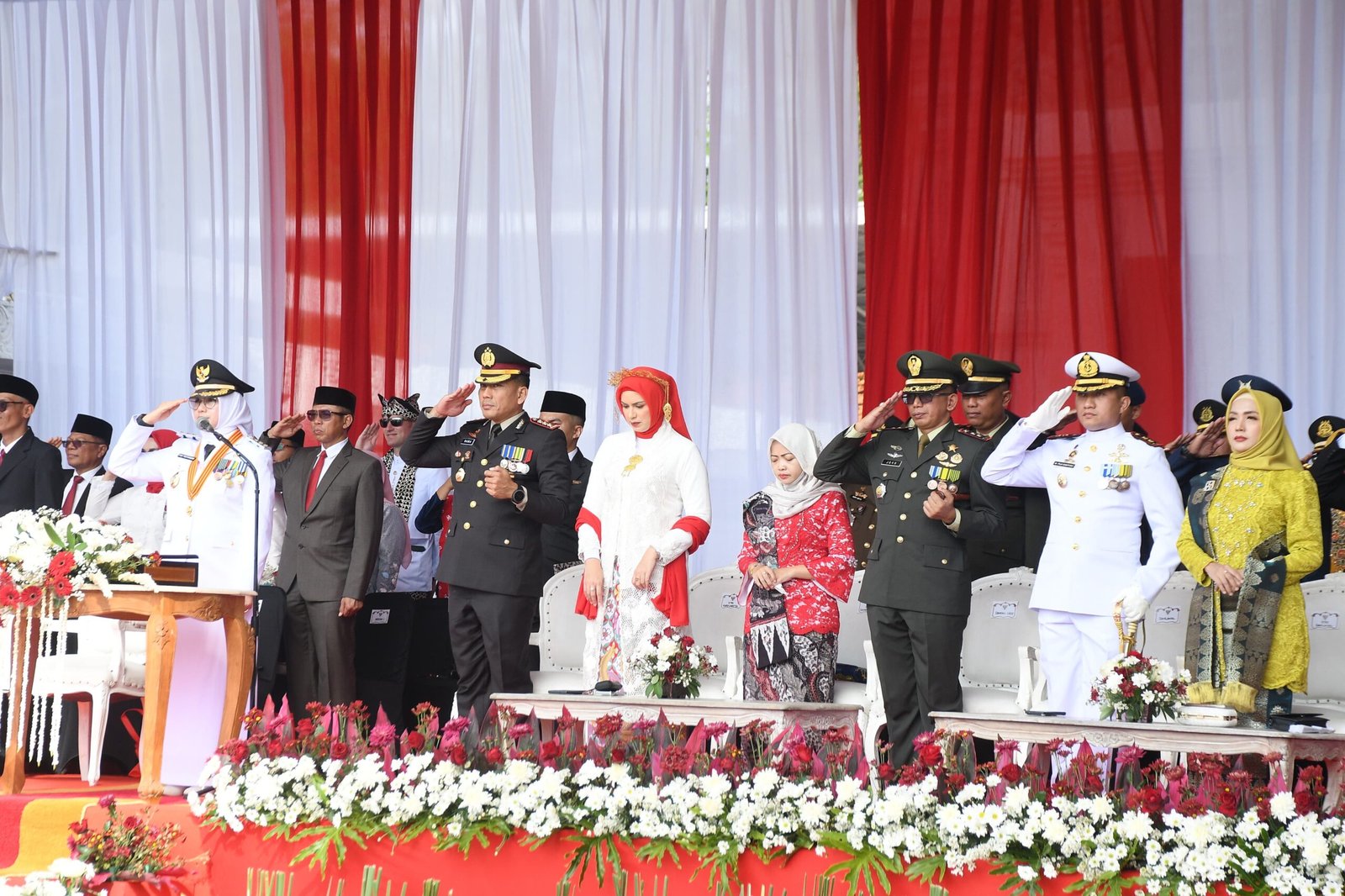 Semarak HUT RI ke-80, Dandim 0825/Banyuwangi Hadiri Upacara Detik-Detik Proklamasi