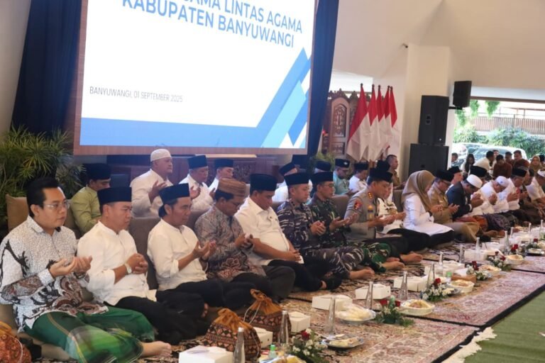Dandim 0825/Banyuwangi Bersama Forkopimda Laksanakan Doa Bersama Lintas Agama Jaga Kondusifitas Wilayah