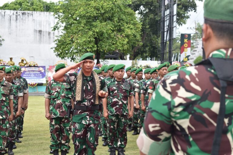 Acara Penerimaan Dandim 0825,/Banyuwangi Letkol Arm Tryadi Indra Wijaya S.H., M.I.P.  Dan Pelepasan Letkol Arh Joko Sukoyo, S.Sos.M.Han. Di Makodim 0825/Banyuwangi 