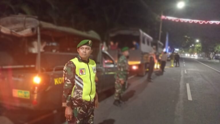 Patroli Sinergitas TNI-Polri dan Satpol PP Jaga Harkamtibmas di Banyuwangi