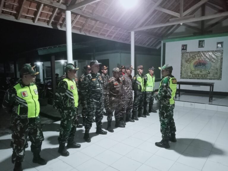 Sinergi TNI dan Komponen Pendukung, Apel dan Patroli Gabungan Perkuat Kamtibmas di Kecamatan Kabat