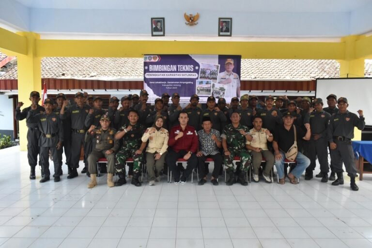 TMMD ke-126 Kodim 0818/Malang-Batu Gelar Bimtek Peningkatan Kapasitas Linmas di Desa Lebakharjo