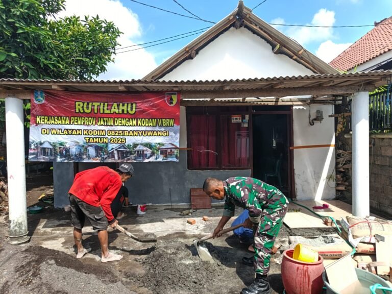 Babinsa Macan Putih Rampungkan 8 Unit Renovasi Rutilahu,  Program Kerja Sama Pemprov Jatim dan Kodam V/Brawijaya