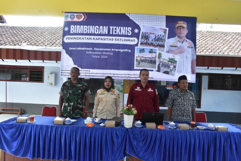 Bimtek Satlinmas di TMMD ke-126: Danramil Ampelgading Tekankan Peran Penting Linmas Jaga Keamanan Desa