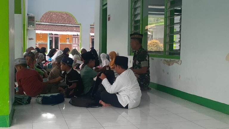 Pembinaan Mental Spiritual di TPQ Al Amin TMMD ke-126