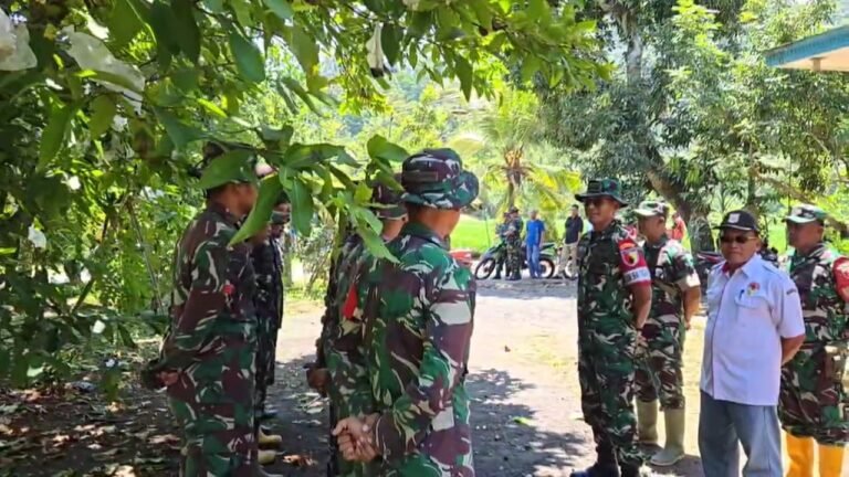 Kepemimpinan Inspiratif Dansatgas TMMD Dorong Semangat Pembangunan di Lebakharjo
