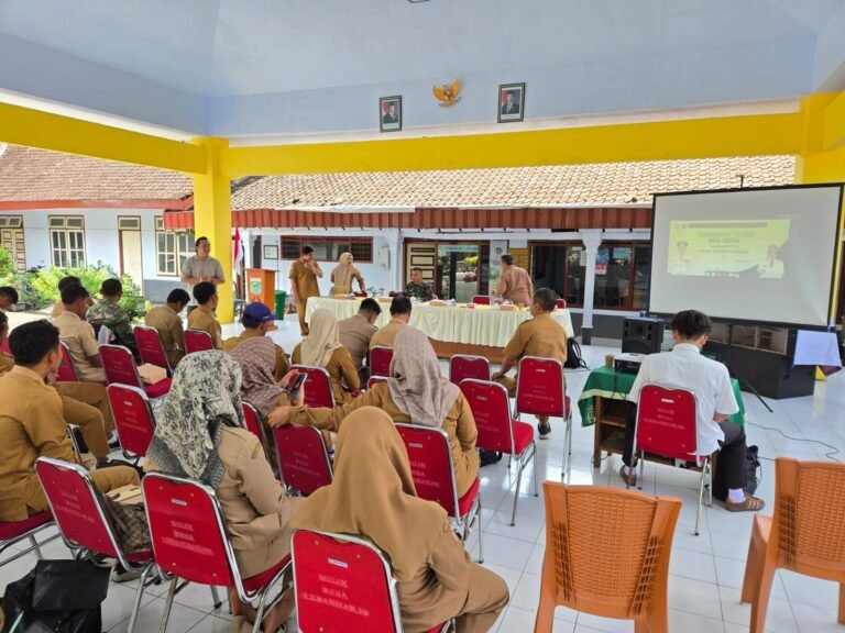 Sinergi TMMD dan Diskominfo, Wujudkan Transformasi Digital Desa di Kecamatan Ampelgading