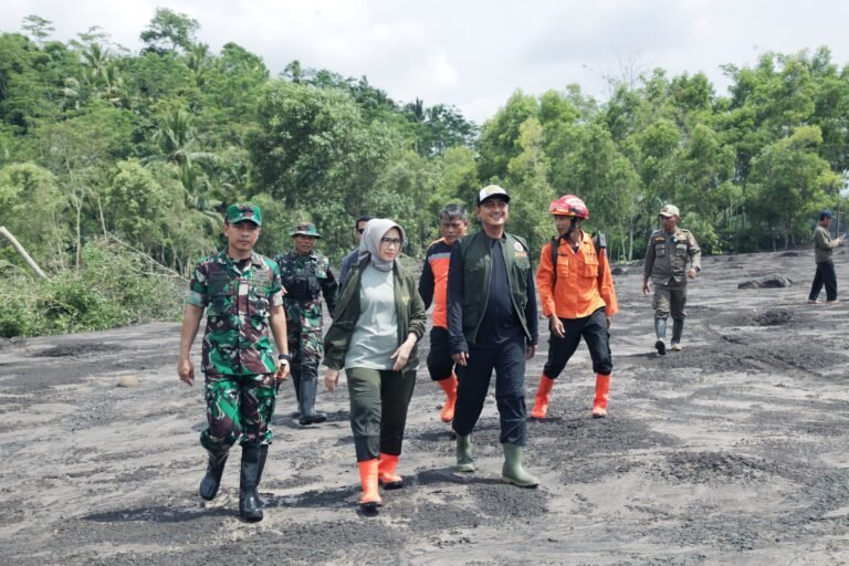 Forkopimda Lumajang Tinjau Lokasi Terdampak Banjir Lahar Dingin Semeru, Tegaskan Komitmen Pengamanan Masyarakat dan Pemulihan Infrastruktur