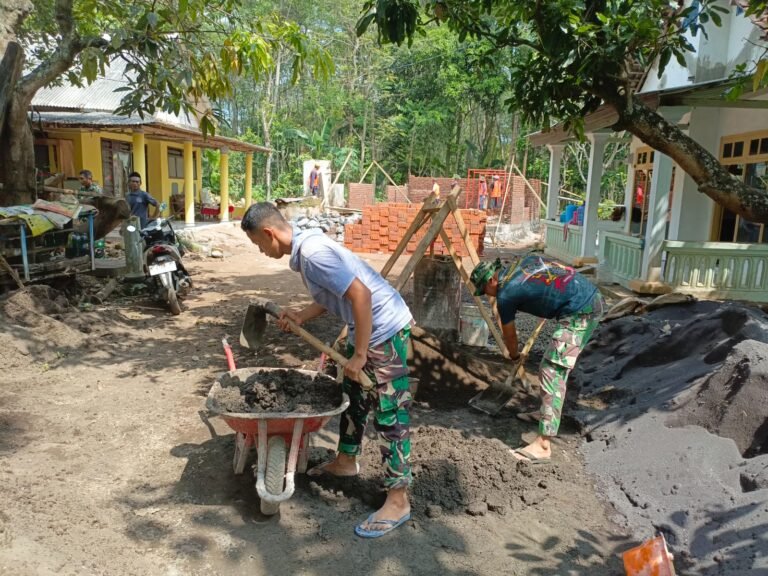 Pembangunan Musholla Baithurrohim Jadi Sasaran TMMD ke-128 Kodim 0820/Probolinggo. 