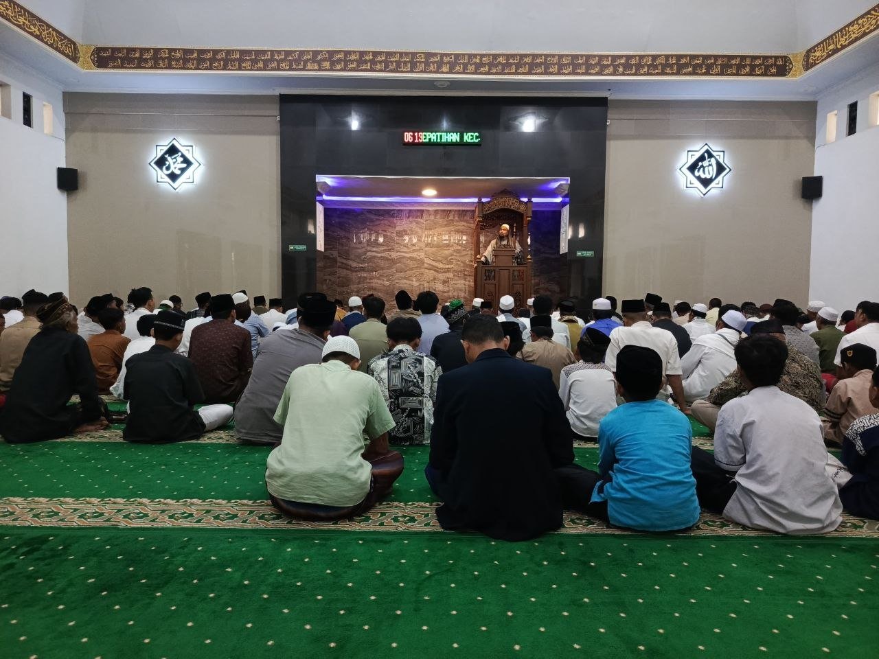 Penuh Khidmat Dan Kebersamaan Kodim 0825/Banyuwangi Gelar Shalat Idul Adha Dan Penyaluran Hewan Qurban